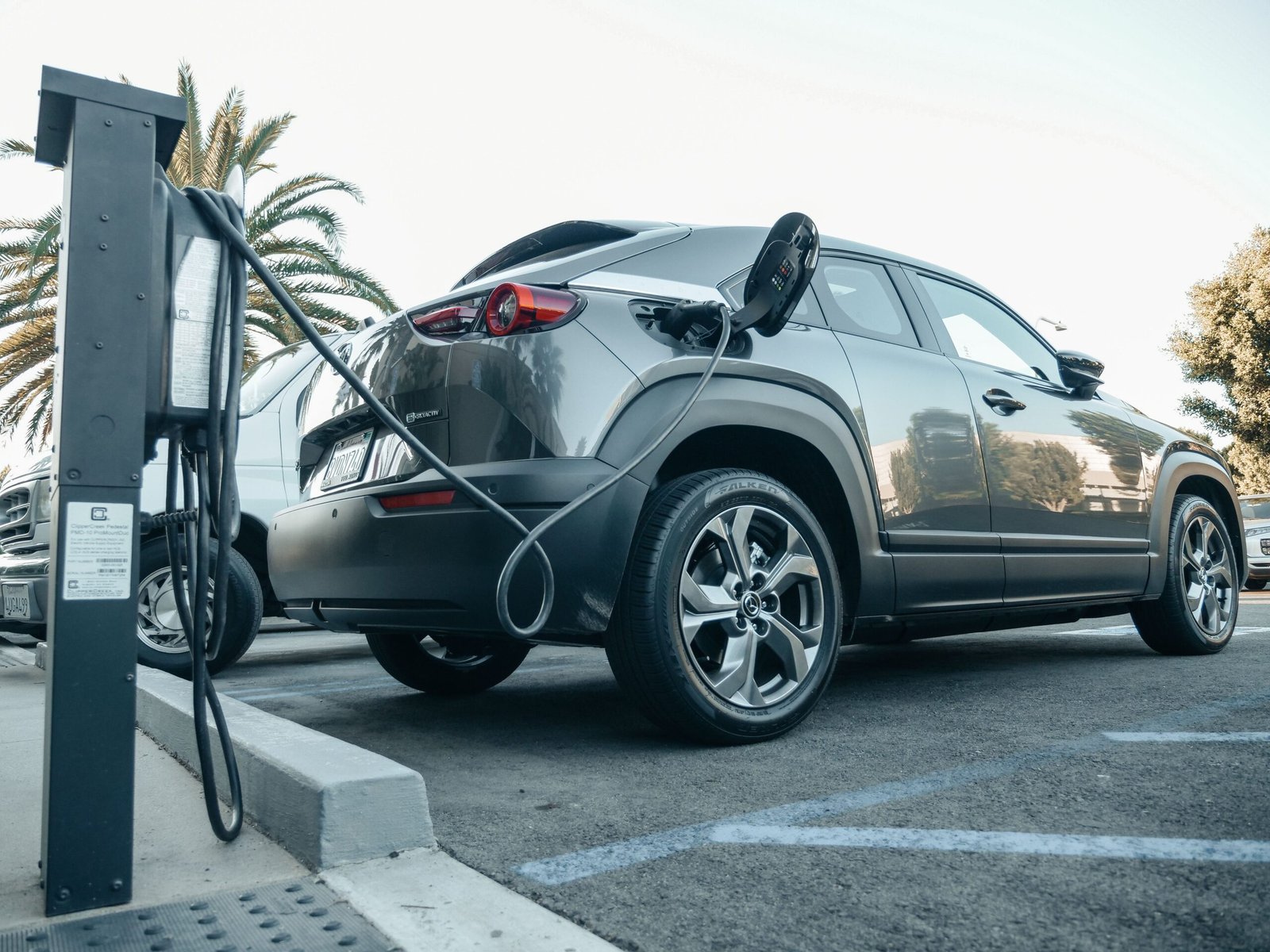 Chevrolet Hybrid SUV